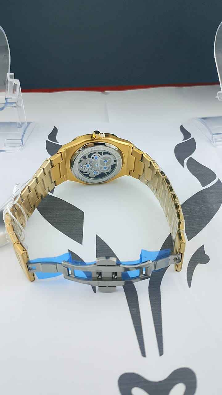 Golden unique design watch